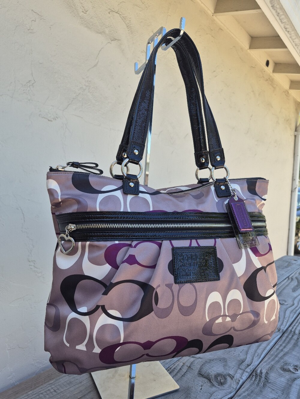 Coach Poppy Daisy Optic Signature Tote. NWOT - Picture 3 of 13